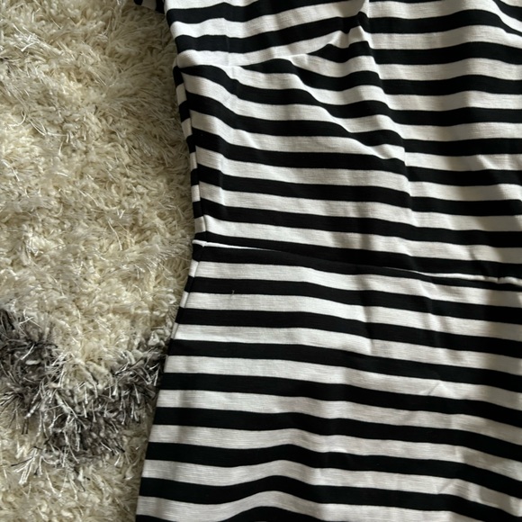 ๐ Old Navy Striped Dress, New With Tags - Picture 6 of 7
